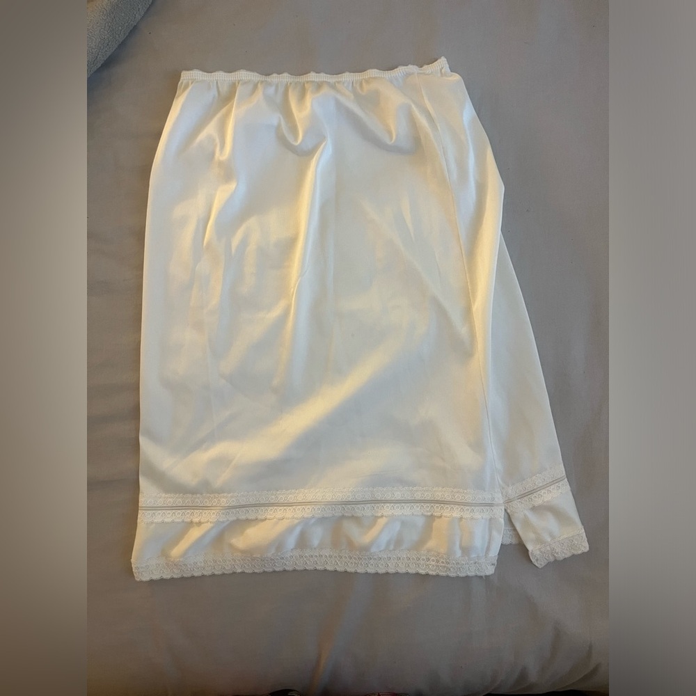 Vintage cream skirt slip